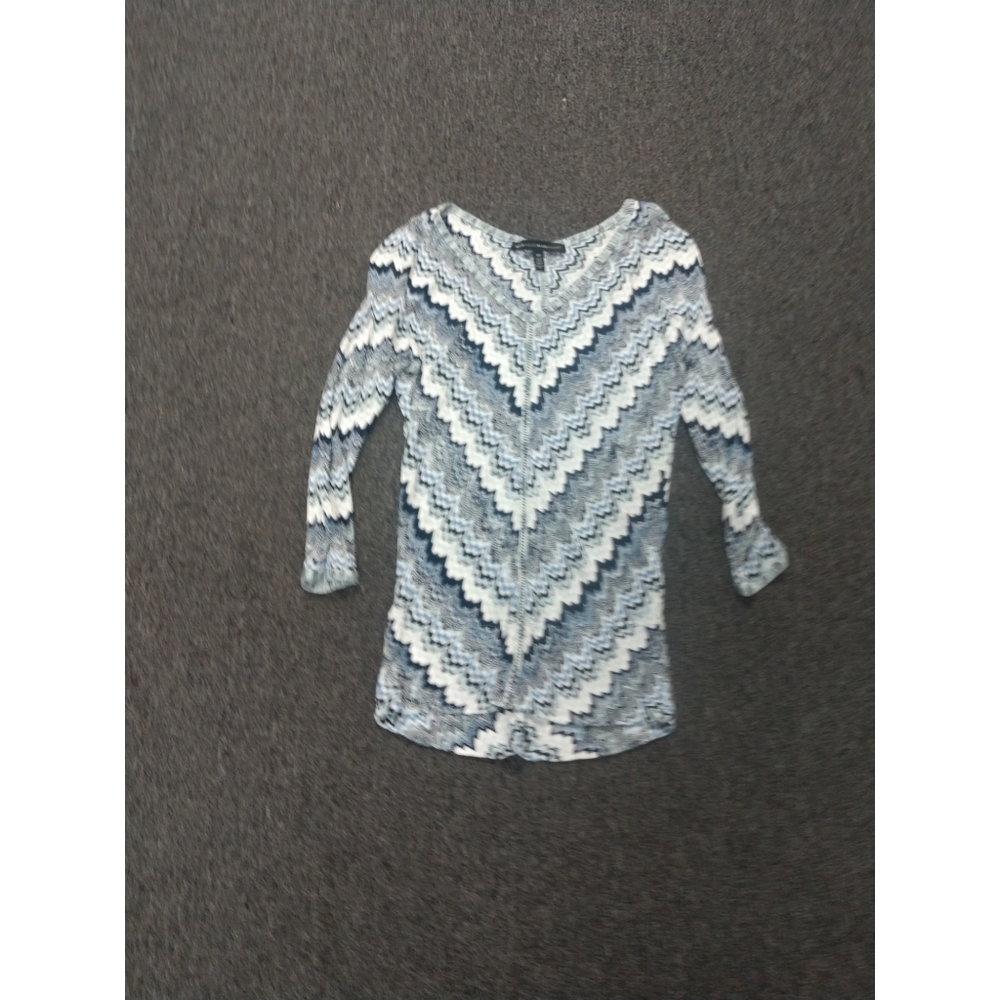 Whitehouseblackmarket sweater